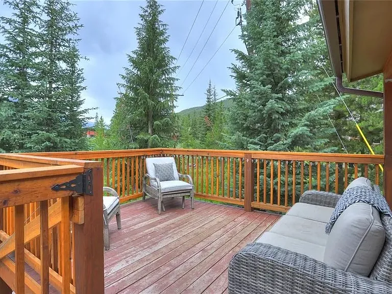 80 Blue Rock Dr — Photo 18