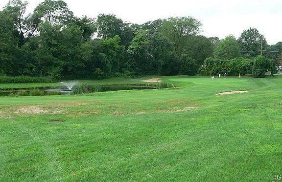 Lake Isle Golf Course