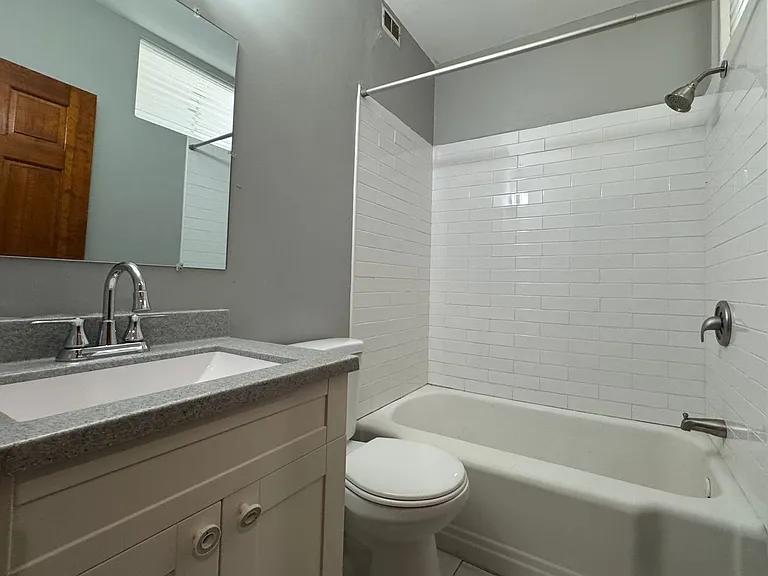 349 6th Ave S — Photo 25