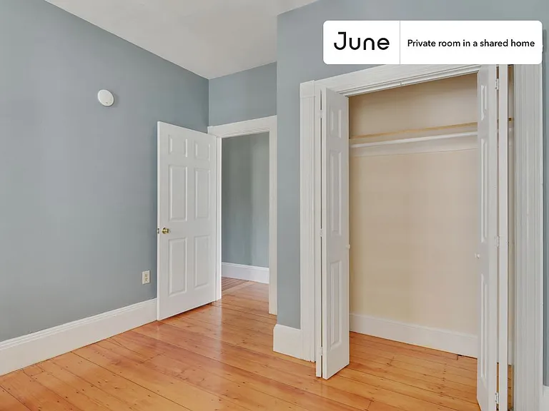 33 Howell St #C — Photo 5