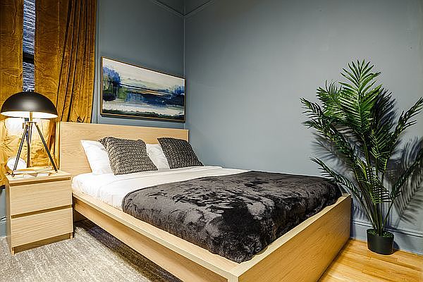 1st image of 471 Central Park W APT 1E