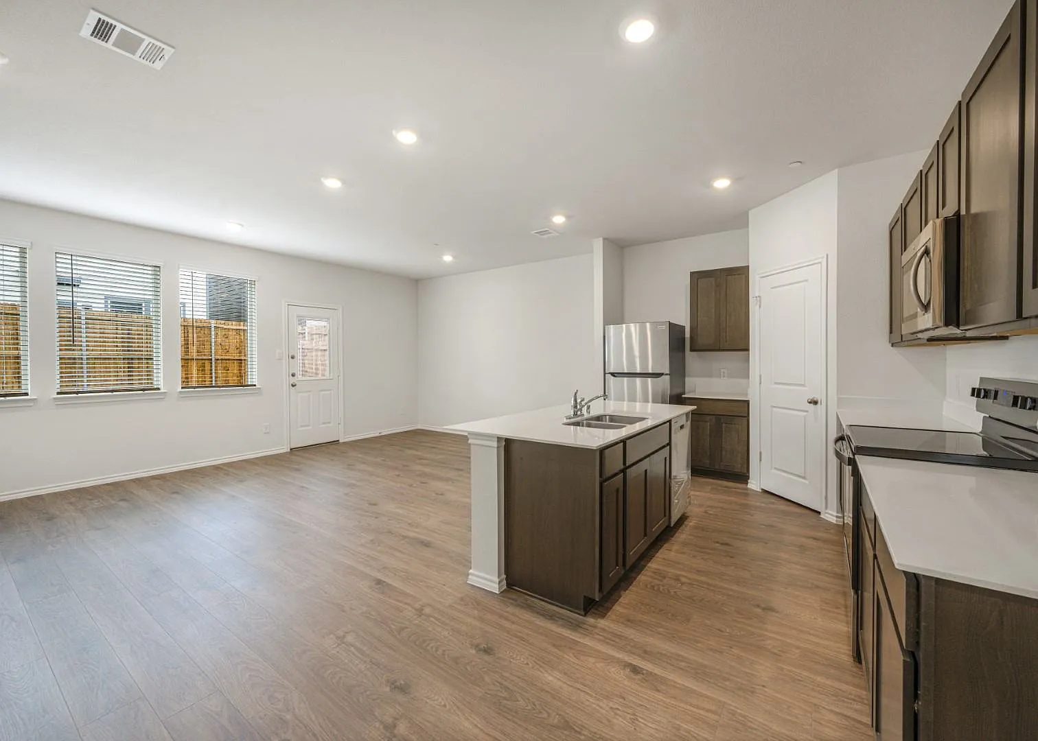 7017 Cottonseed Dr — Photo 4