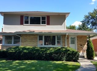 43 N Illinois Ave, Villa Park, IL