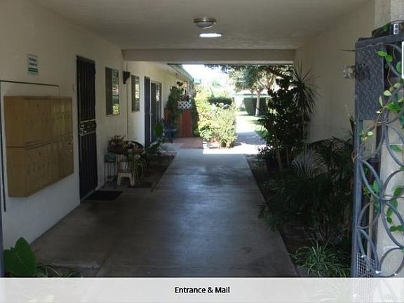 5th image of 137 S Topanga Dr APT 4