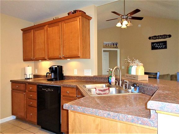 4th image of 4460 Katy Dr