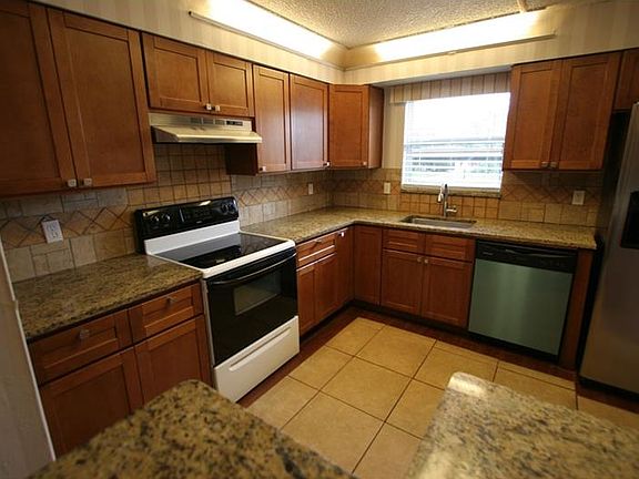 2nd image of 200 Saint Andrews Blvd APT 3706