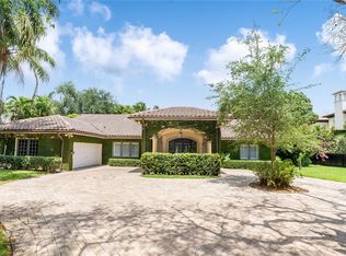 5051 SW 85th St, Coral Gables, FL 33143