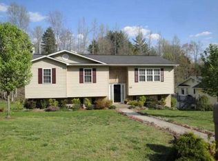 863 Fraley Ave, Duffield, VA 24244