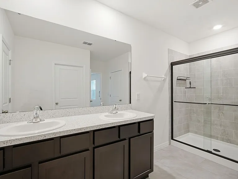 5635 Hollingworth Trl — Photo 23