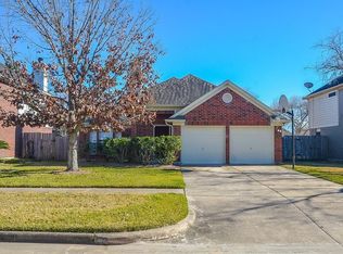 2115 Ruffian Ln, Stafford, TX 77477