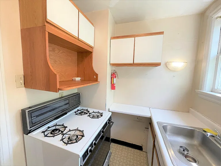 1405 Severn St #B3 — Photo 22