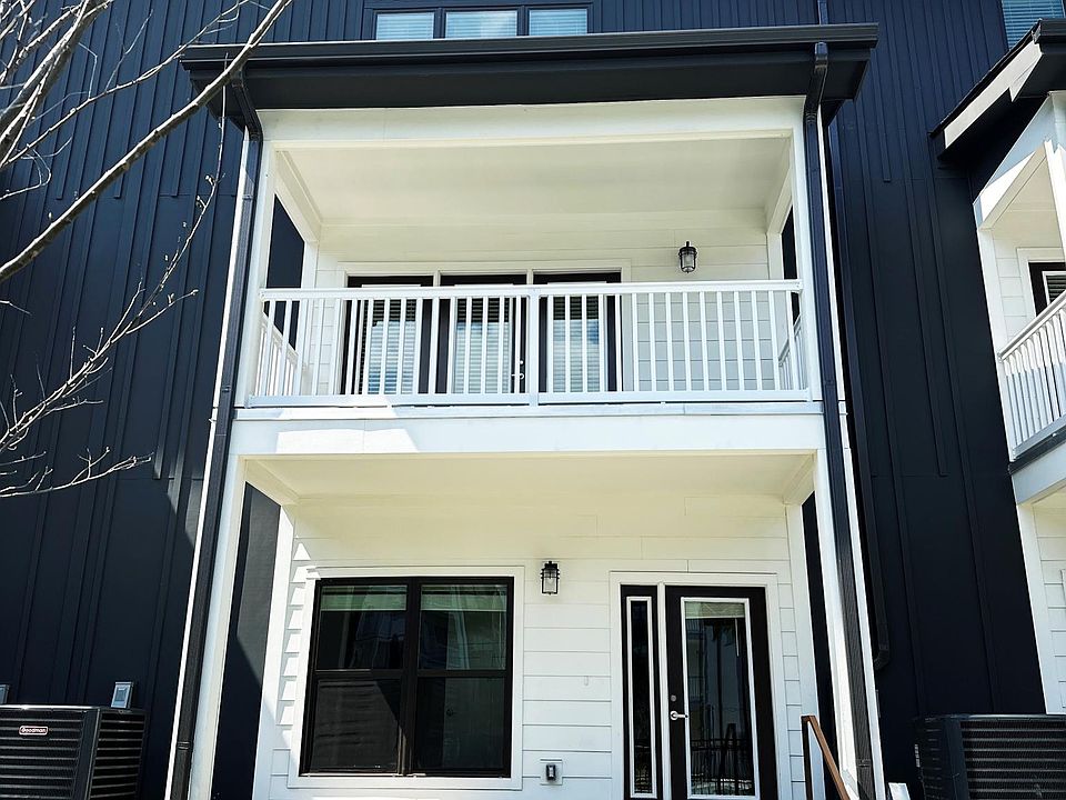 1st image of 901 Cherokee Ave #1