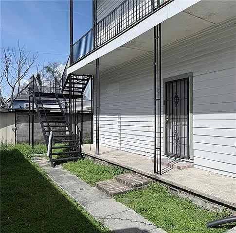 1527 N Roman St Photo 1