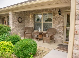 2059 Pelican Dr, Franklin, IN 46131