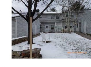 107 Misty Meadow Ln, South Windsor, CT 06074