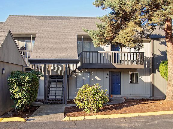 3rd image of 7417 NE 13th Ave