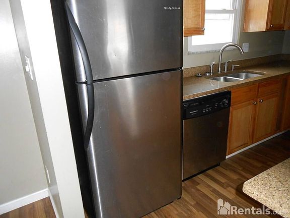 5th image of 5241 Tuxworth Dr