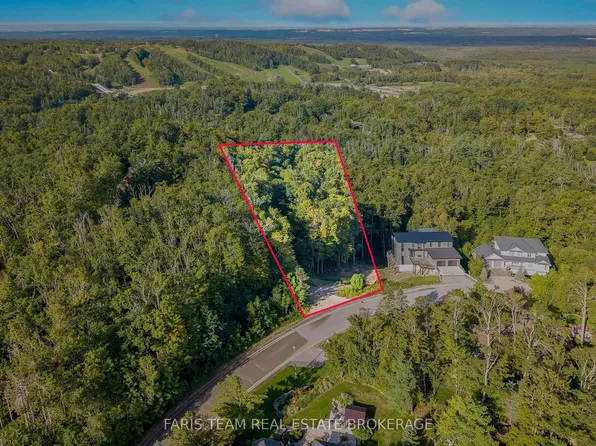 3 Valleycrest Dr, Oro Medonte, ON L0L 2L0
