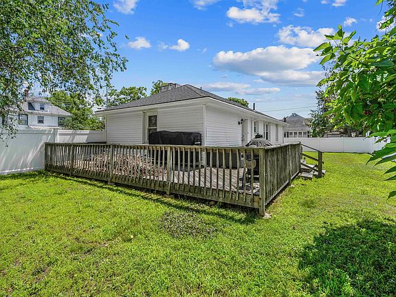 4th image of 222 Calef Road