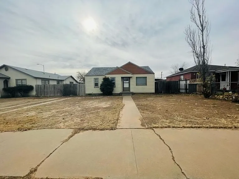1002 W Deming St — Photo 1
