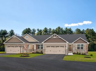 101 Peak Dr, Mc Gaheysville, VA 22840