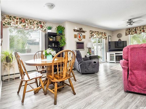 5th image of 2405 1st Ave W #103