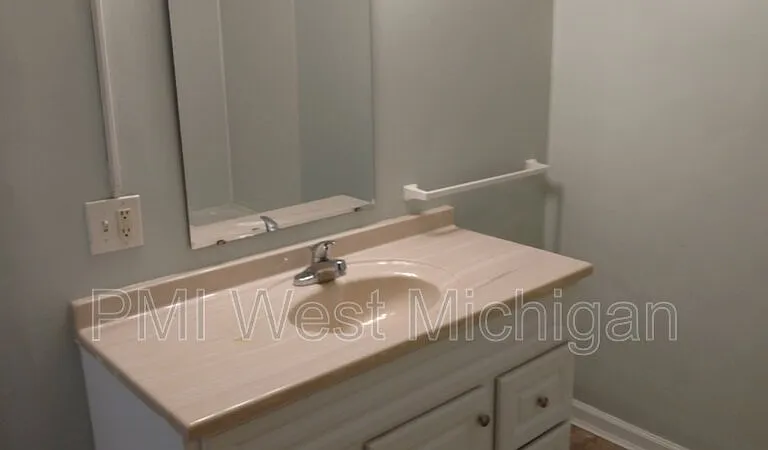824 Nagold St NW #1 — Photo 9