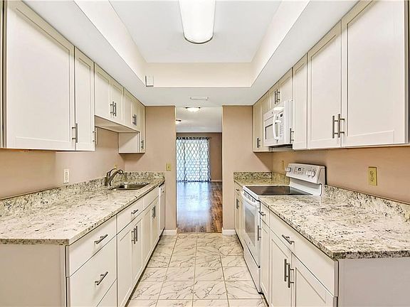 3rd image of 1166 6th Ave