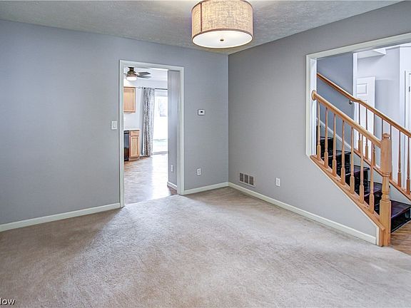5th image of 8533 Wayside Dr