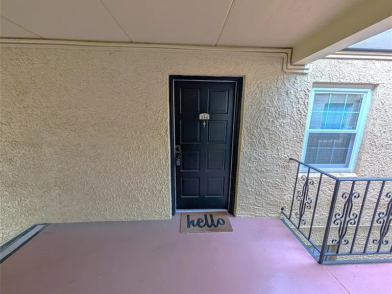 105 S Obrien St #214 — Photo 3