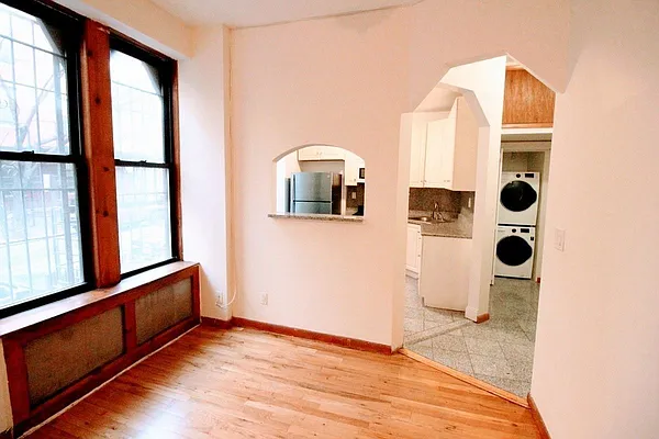 Rented by Luxor Homes & Investment Realty | media 13