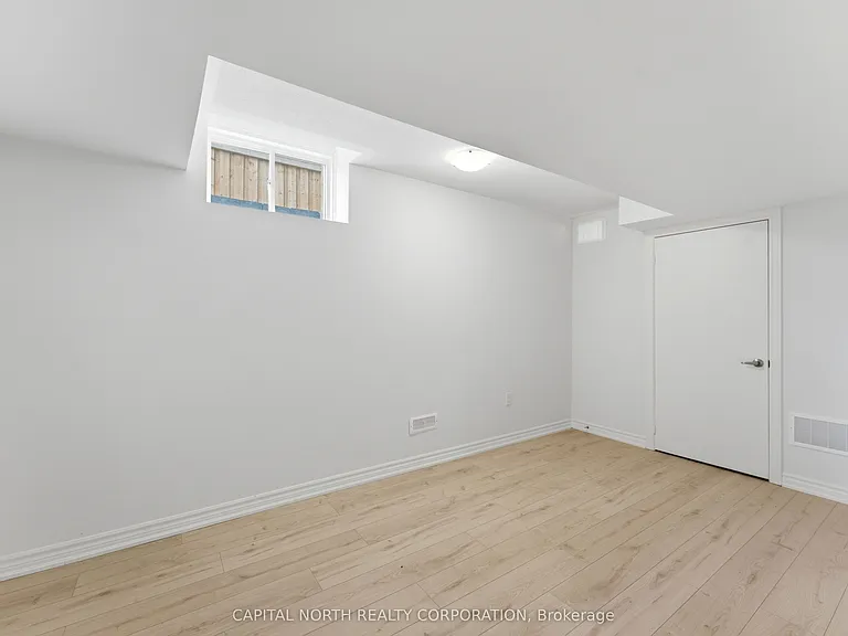 46 Touraine Ave #3 — Photo 28
