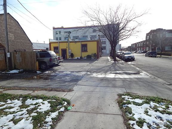 3rd image of 4645 S Christiana Ave