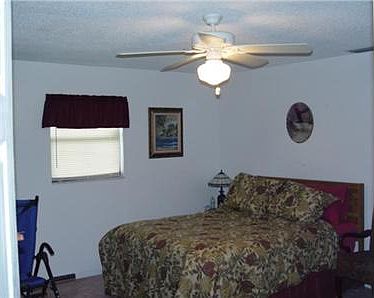 5th image of 1215 28th Ave