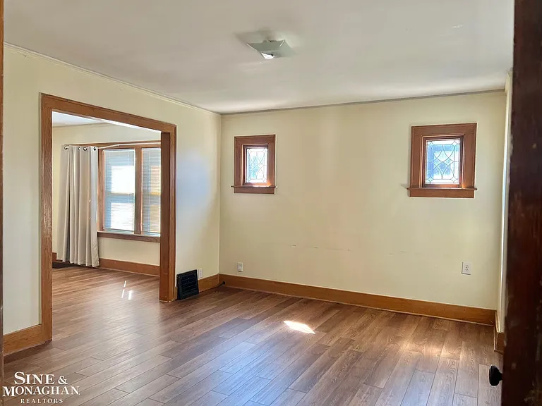 1450 Maryland St — Photo 5