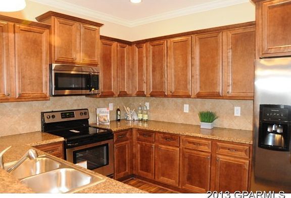 3rd image of 2000 A A Leighton Drive #A
