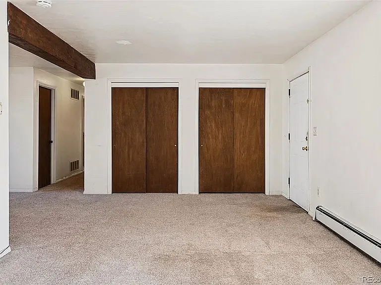 3 bed, 1330 sqft, $2,300 — Photo 4
