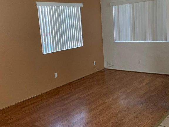 2nd image of 1511 E 17th St #4