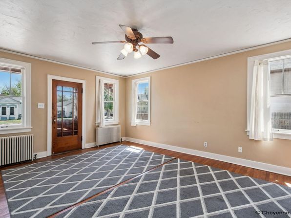 cheyenne-wyoming-299536782 picture