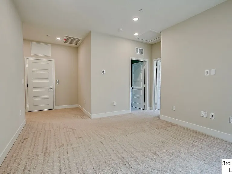 191 Stellar — Photo 38