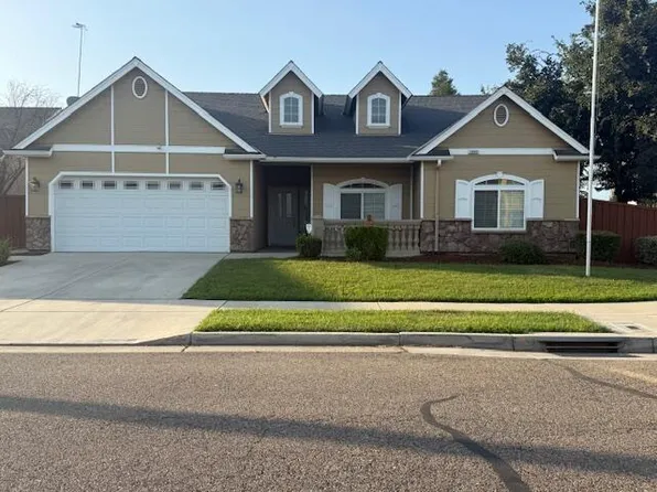 2690 Kelty Meadow Avenue, Tulare, CA 93274