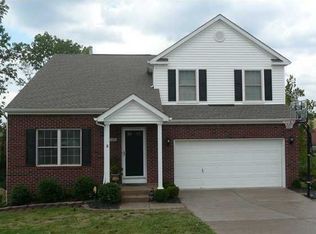 2105 Cherrywood Dr, La Grange, KY 40031