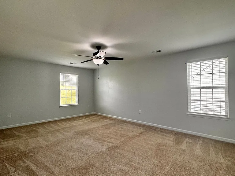 145 Holly Hill Dr — Photo 45