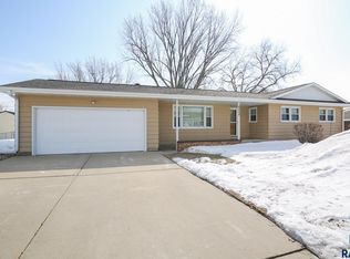 4008 S Marion Rd, Sioux Falls, SD 57106