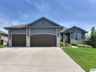 20617 Ames Ave, Elkhorn, NE, 68022