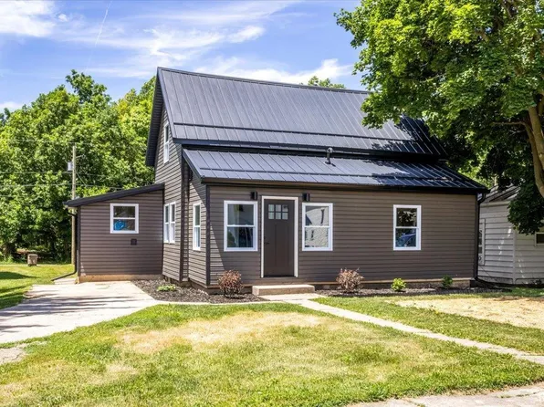 410 S High St, Winchester, IN 47394