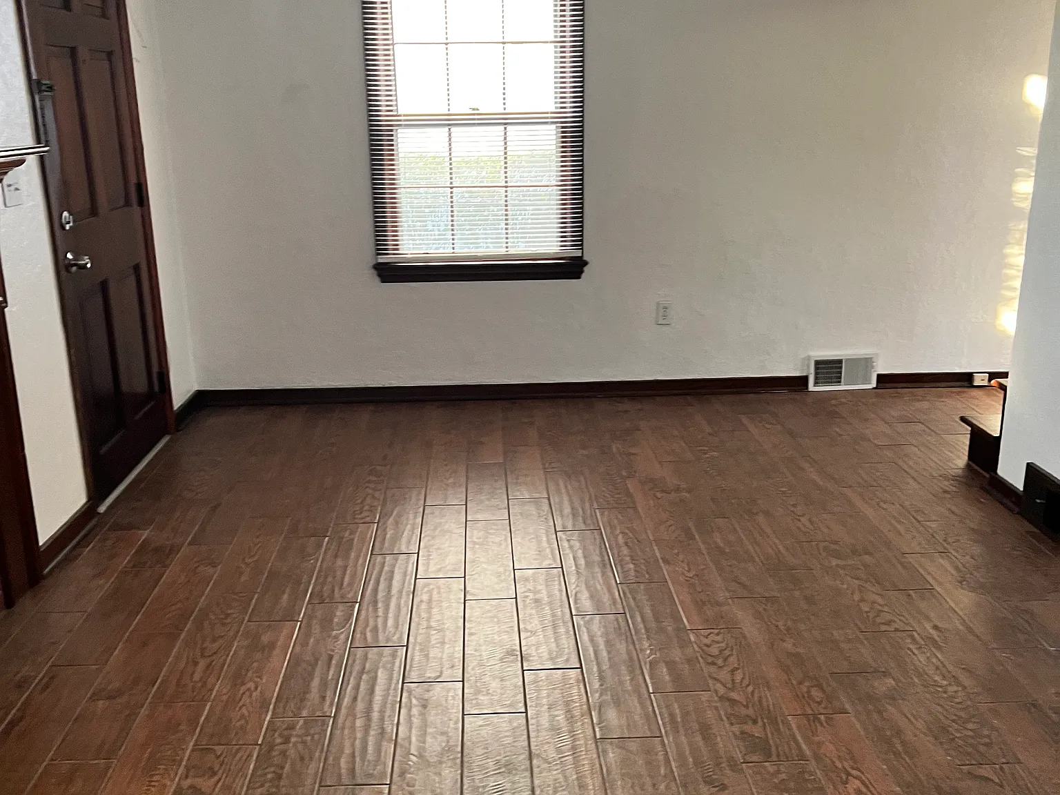 2 bed, 1160 sqft, $1,175 — Photo 2