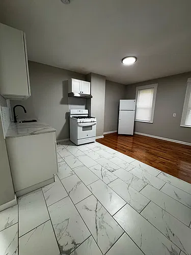 Floor plan 4
