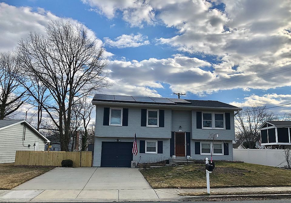 1st image of 2243 Autumn Valley Cir