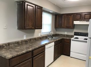 802 SE 10th St, Des Moines, IA 50309
